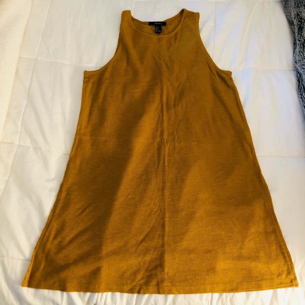 Sleeveless top